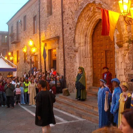 Affittacamere Notti O' Tunn Geraci Siculo