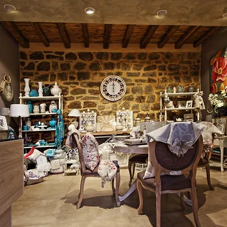 Notti O' Tunn Luxury In Centro Geraci Siculo